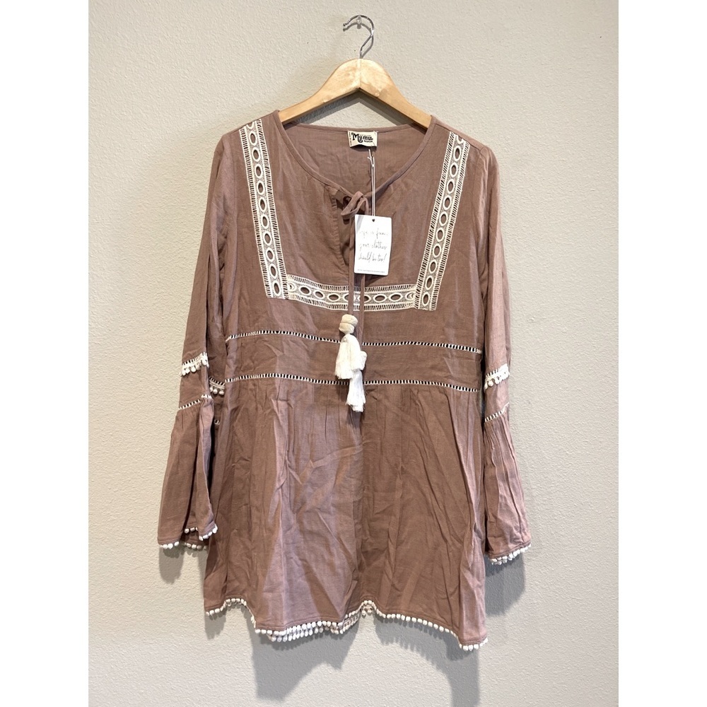 NWT Show Me Your Mumu| Taupe&White Bell Sleeves Tunic| Medium